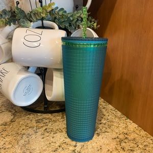 Starbucks winter release 2022 tumbler